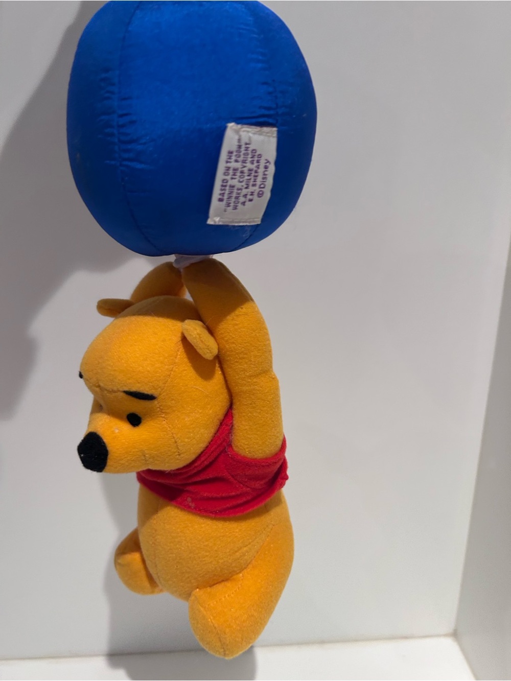 Vintage winnie the pooh pull down musical toy